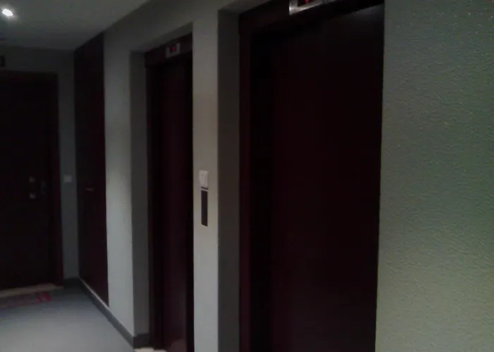 Apartament Telheiras 2 *